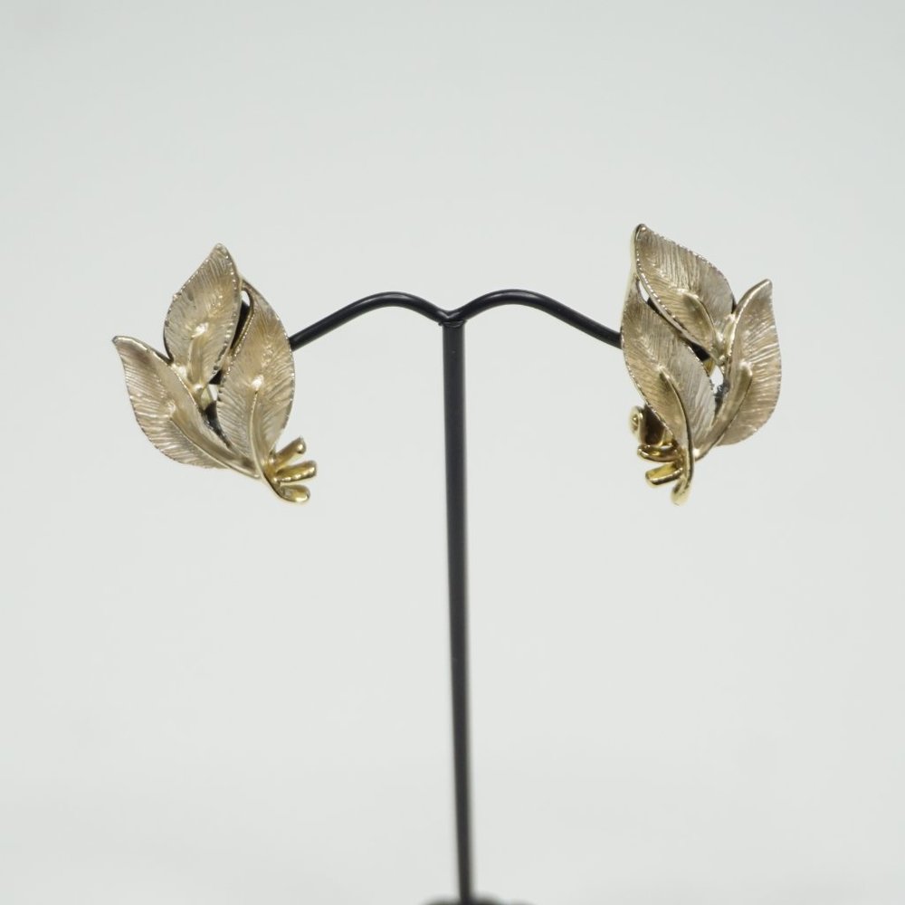 2/$30 - Vintage Feather Clip-On Earrings